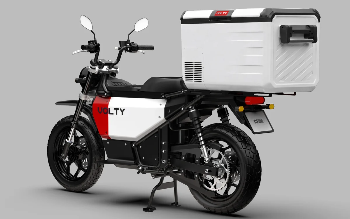 Volty U1-F from the rear three-quarter view with a white chilled and freezer module mounted on the rear deck